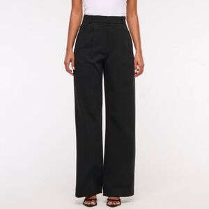 Abercrombie & Fitch Tailored Wide Leg Pant - M (short)